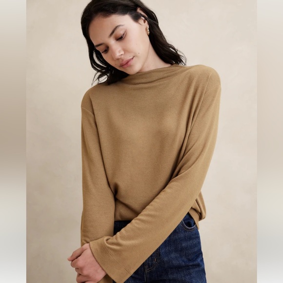 NWT BANANA REPUBLIC SOFT LUXE COWL NECK SWEATER - Picture 4 of 6